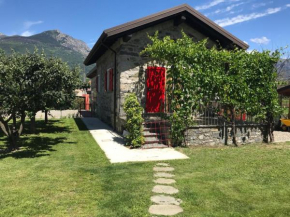 Casa Vacanza BIANCANEVE, Valtellina e lago di Como